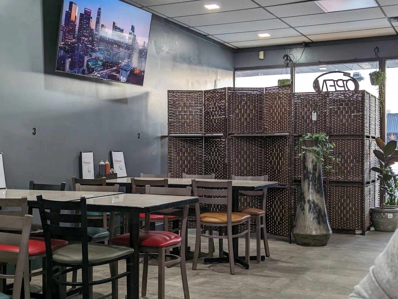 Best Vietnamese restaurant in Edmonton, AB